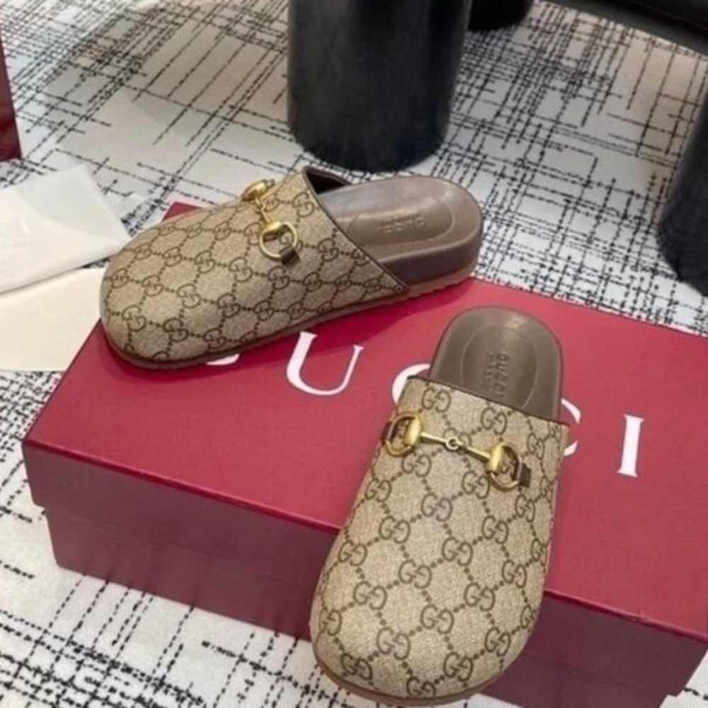 Gucci Cream and Brown Mules with Gold Detail - Picture 5 of 5